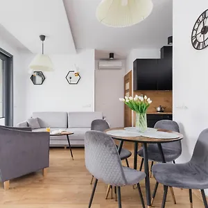 Nadwiślańska 5 By Renters Apartament