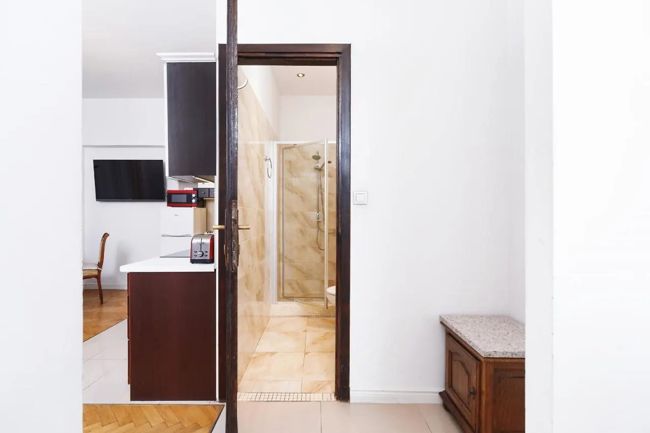 Apartments Cracow Lenartowicza By Renters Krakow